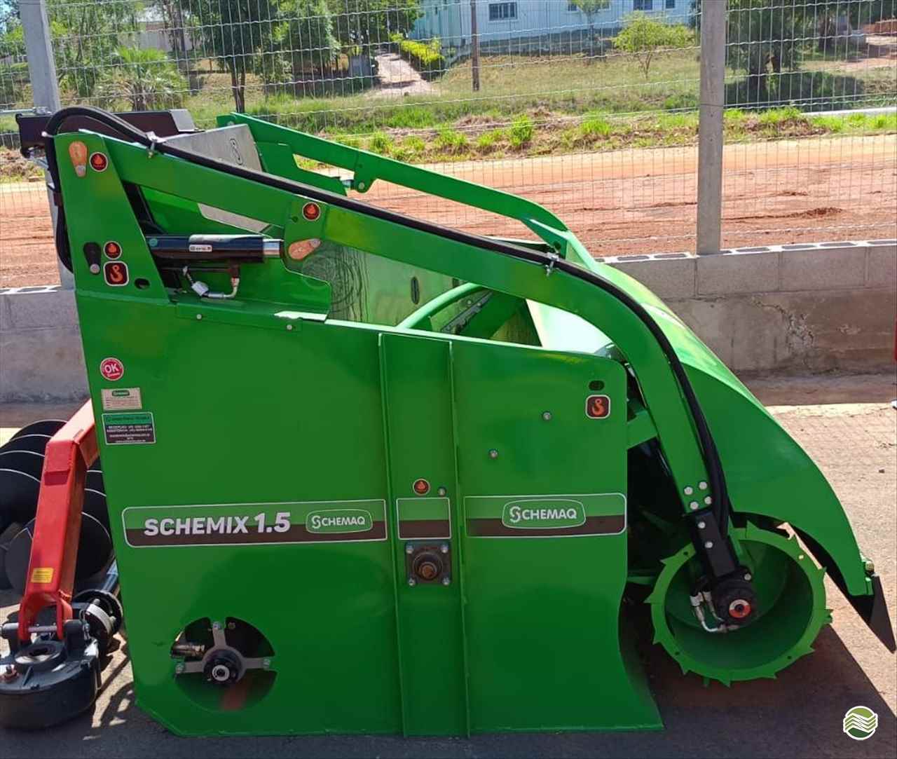 IMPLEMENTOS AGRICOLAS DESENSILADEIRA DESENSILADEIRA Simapar Máquinas Agrícolas IJUI RIO GRANDE DO SUL RS